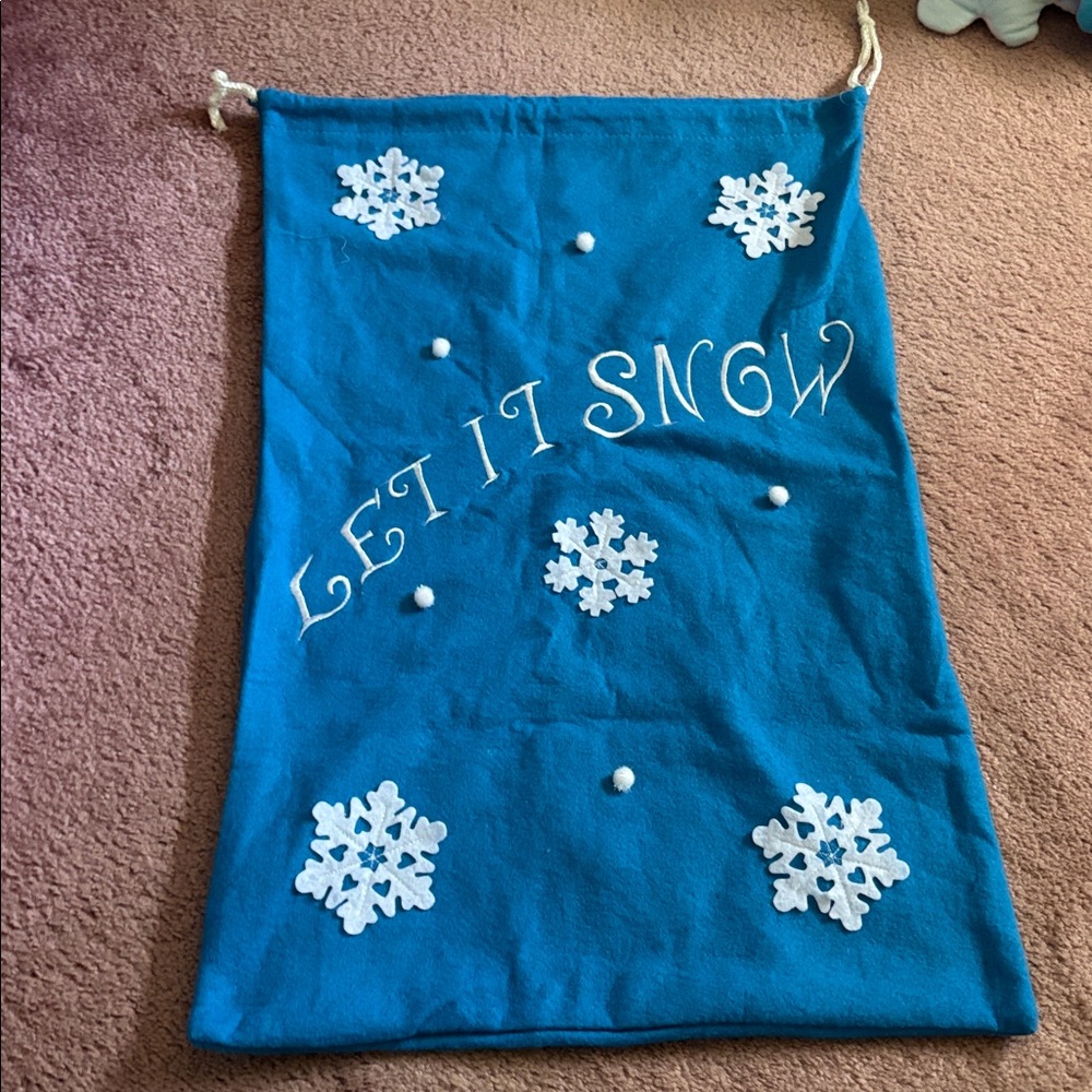 Blue 'Let It Snow' Sack